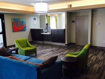 Hotel Days & By Wyndham Katy